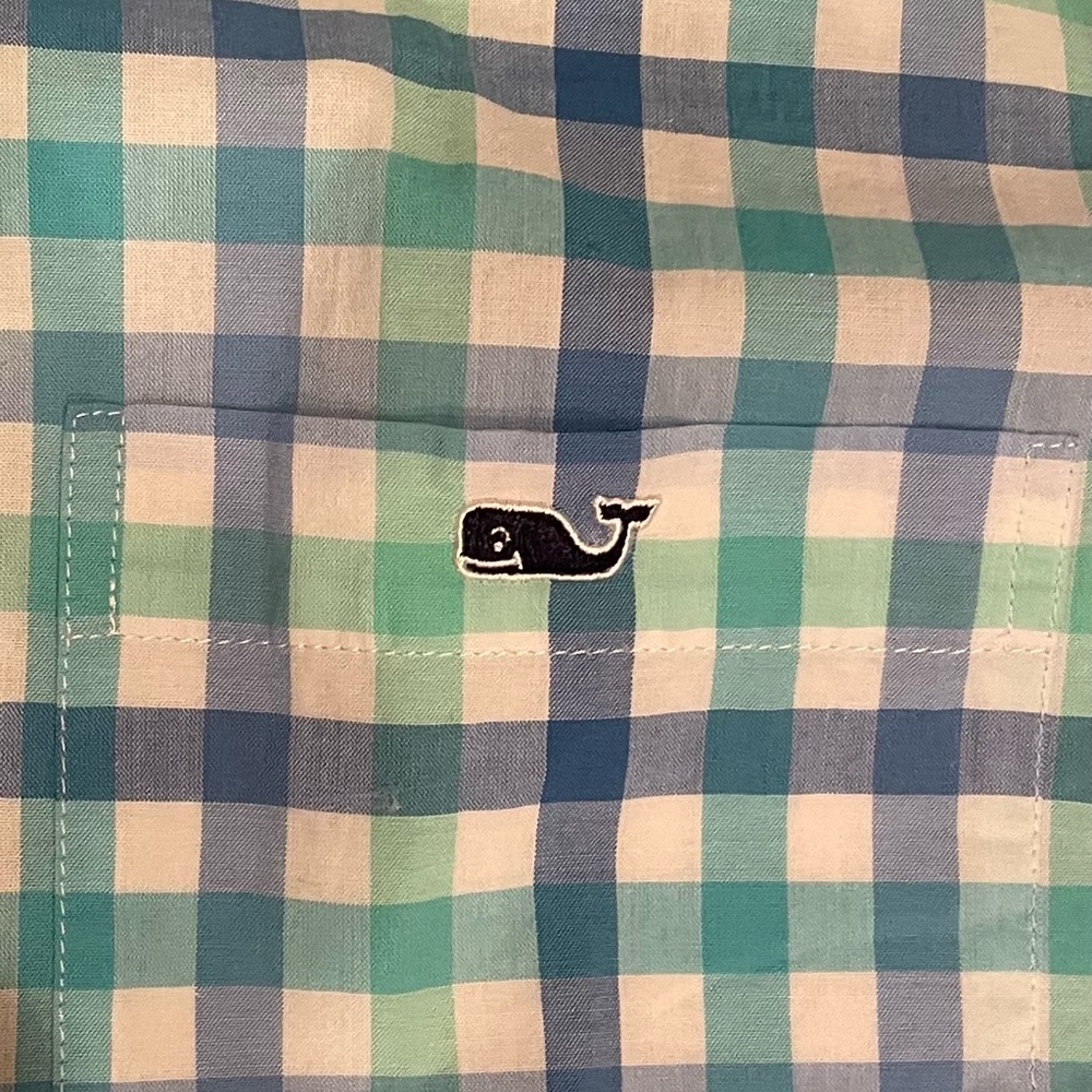 Vineyard Vines Collared Button Up - image 3